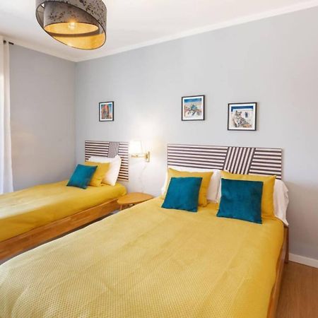 Modern Apartment 5 Mins Walking To The Santuary Фатіма Екстер'єр фото