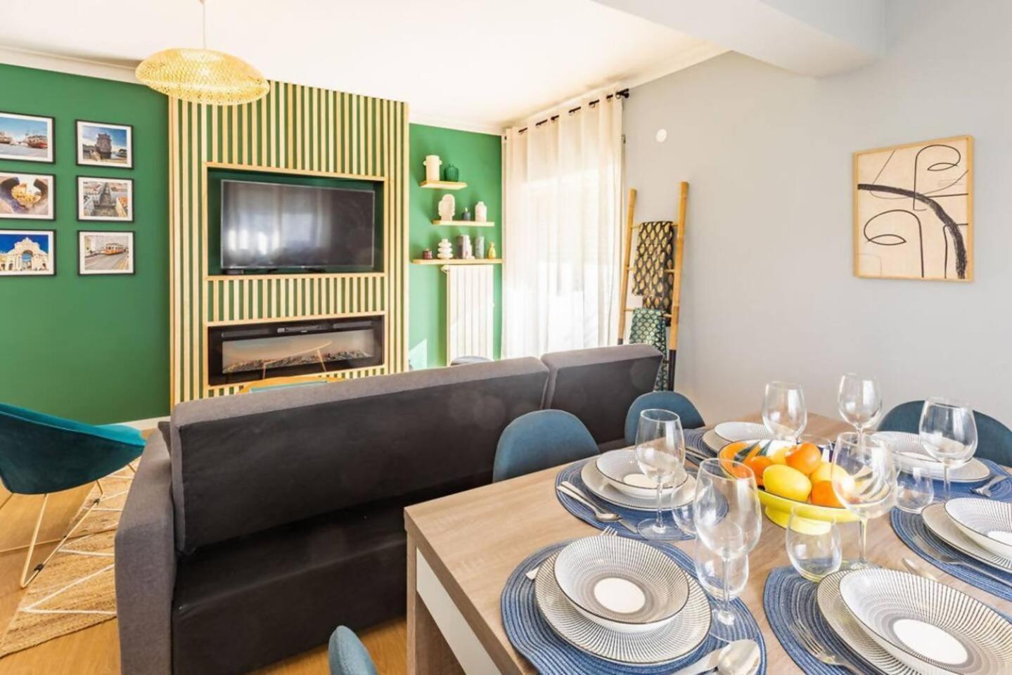 Modern Apartment 5 Mins Walking To The Santuary Фатіма Екстер'єр фото